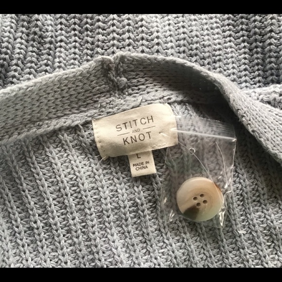 Stitch And Knot Boutique Brand V-Neck Button Front Blue Cardigan Sweater Size XL - Picture 6 of 10
